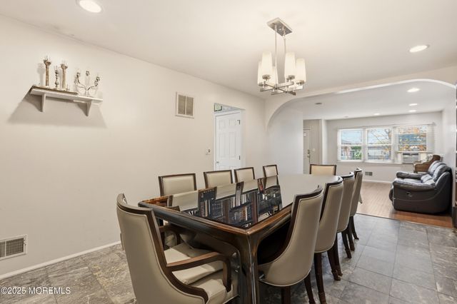 418 8th Street, Lakewood, NJ 08701