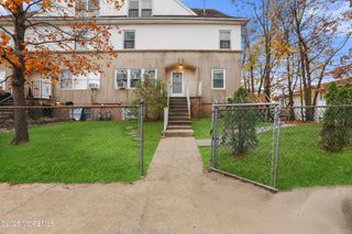 418 8th Street, Lakewood, NJ 08701