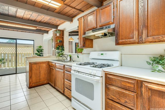 95-052 Waiehu Place, Mililani, HI 96789