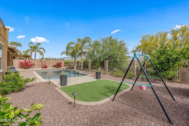 12472 N Paseo Penuela, Marana, AZ 85658