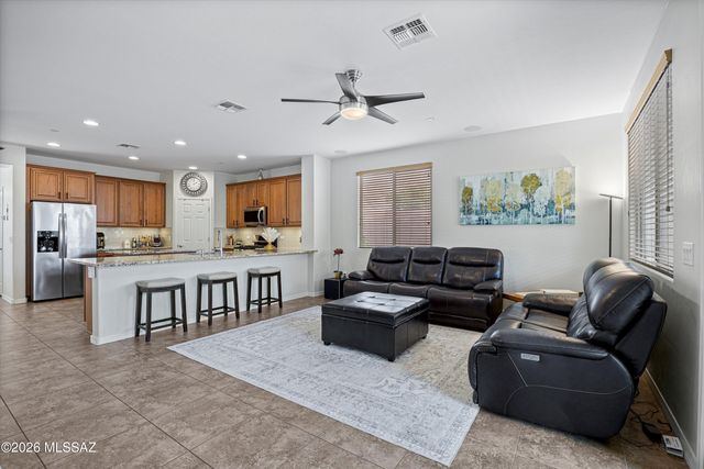 12472 N Paseo Penuela, Marana, AZ 85658