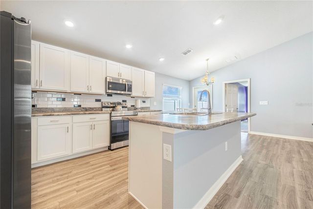 941 ARUBA AVENUE, Mulberry, FL 33860