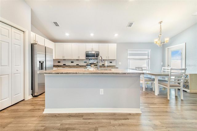 941 ARUBA AVENUE, Mulberry, FL 33860