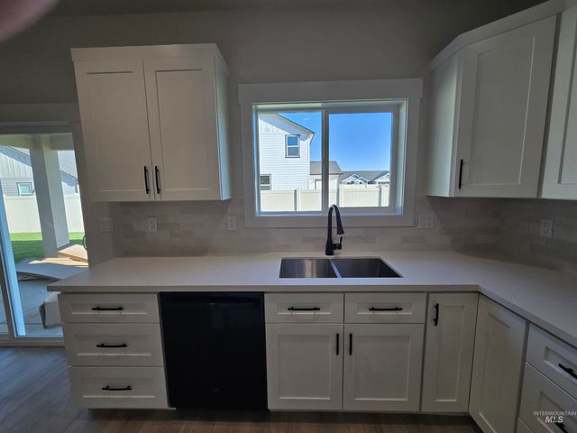 976 Canal Street, Twin Falls, ID 83301