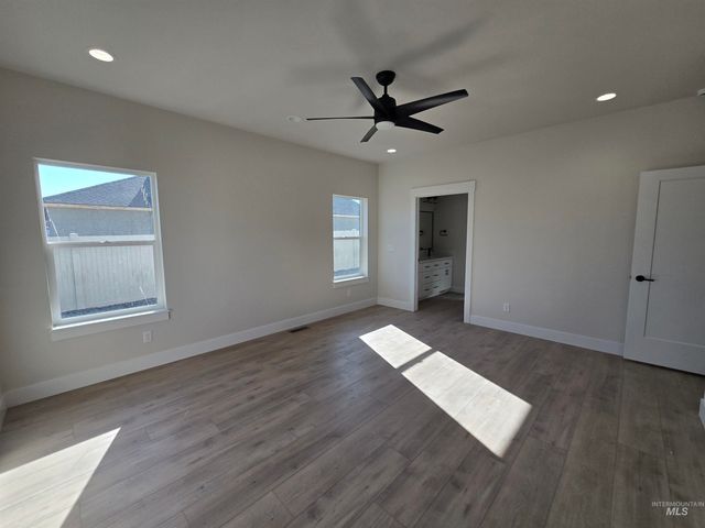 976 Canal Street, Twin Falls, ID 83301