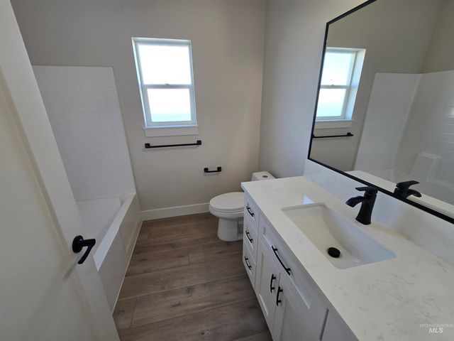 976 Canal Street, Twin Falls, ID 83301