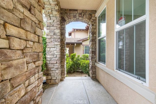 28721 Coal Mountain Court, Valencia, CA 91354