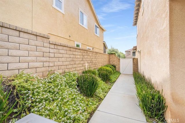 28721 Coal Mountain Court, Valencia, CA 91354