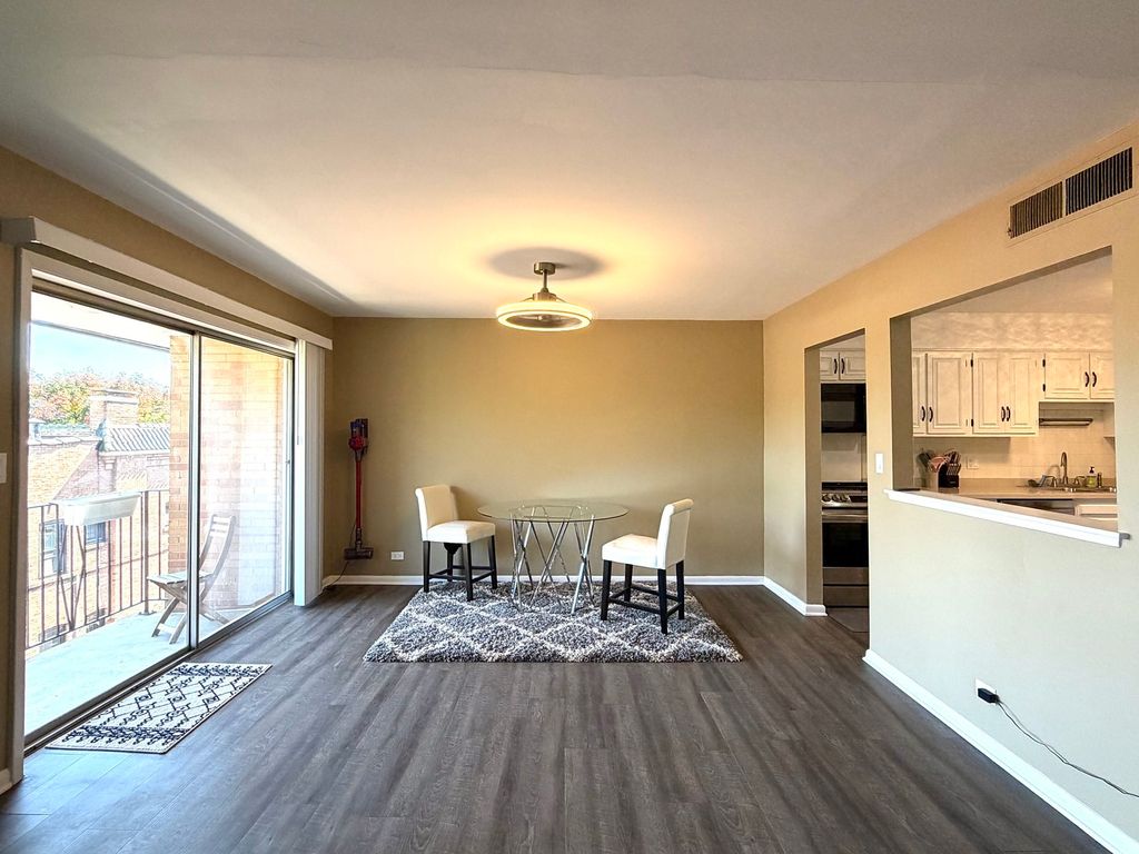 2001 Sherman Avenue 506, Evanston, IL 60201 — photo 5