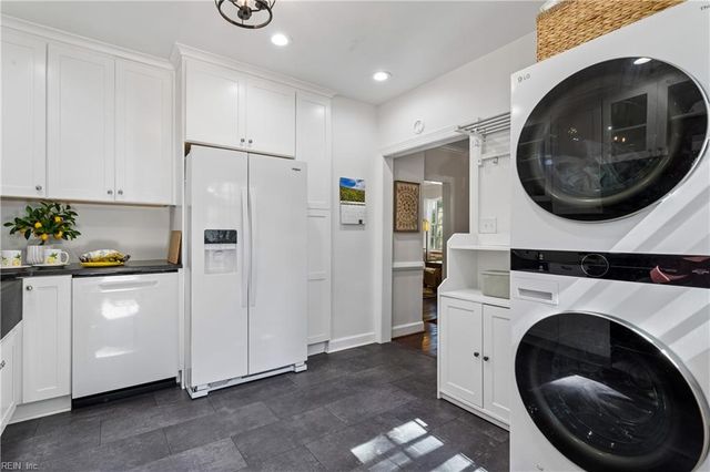 48 Hopkins ST, Newport News, VA 23601