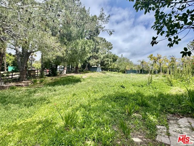 27555 Pacific Coast Highway, Malibu, CA 90265