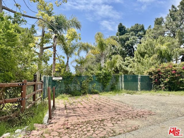 27555 Pacific Coast Highway, Malibu, CA 90265