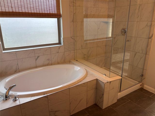 15655 Baronial Castle Drive, Humble, TX 77346