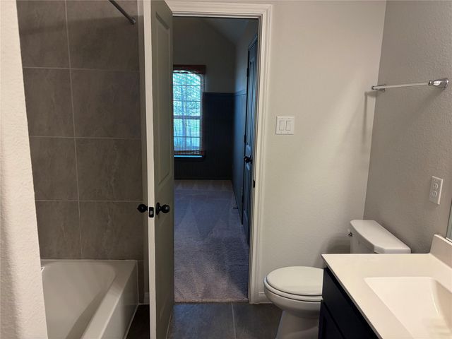 15655 Baronial Castle Drive, Humble, TX 77346