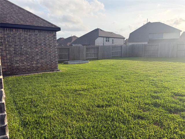 15655 Baronial Castle Drive, Humble, TX 77346