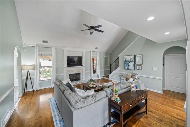 12147 BROOKS RIVER DR, Arlington, TN 38002