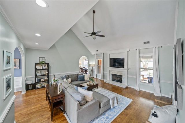 12147 BROOKS RIVER DR, Arlington, TN 38002