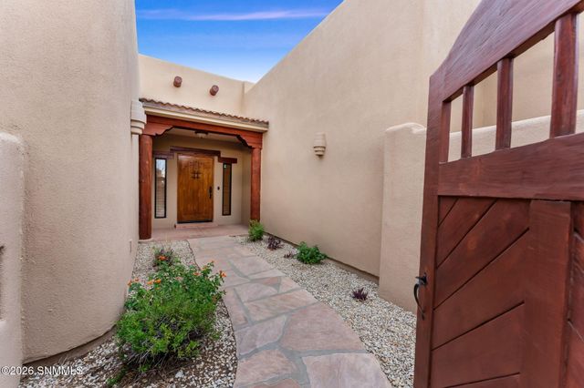 4507 Nambe Arc, Las Cruces, NM 88011