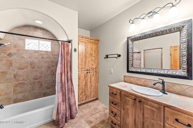 4507 Nambe Arc, Las Cruces, NM 88011