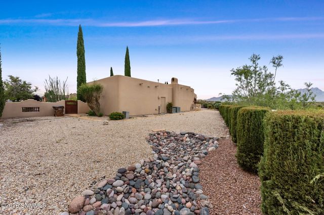4507 Nambe Arc, Las Cruces, NM 88011