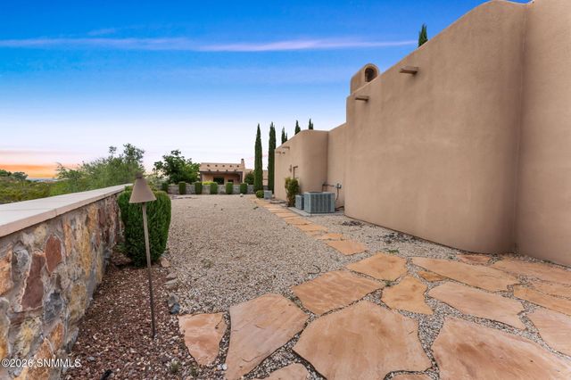 4507 Nambe Arc, Las Cruces, NM 88011