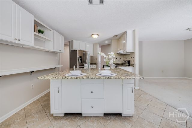 3 Jackson Court, Savannah, GA 31405