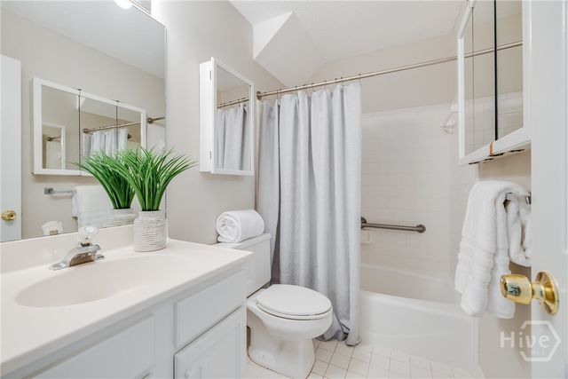 3 Jackson Court, Savannah, GA 31405