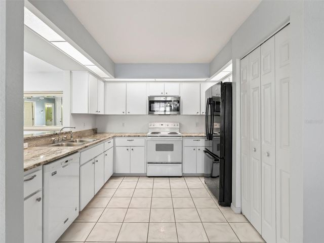 17789 SE 113TH TERRACE, Summerfield, FL 34491