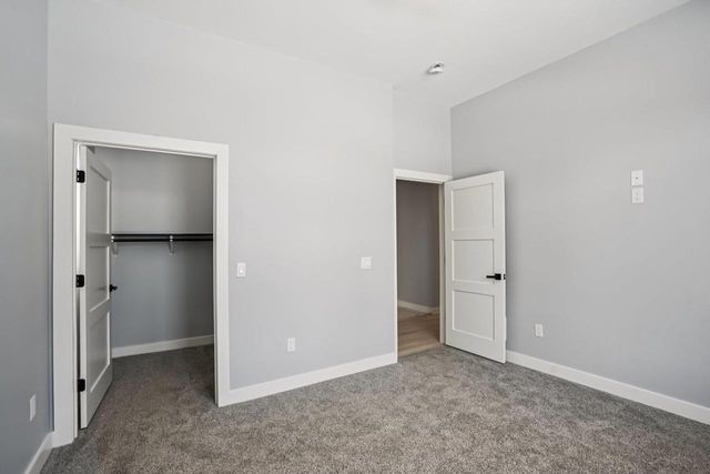 320 Oakbrook Drive, Wisconsin Dells, WI 53965