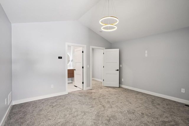 320 Oakbrook Drive, Wisconsin Dells, WI 53965