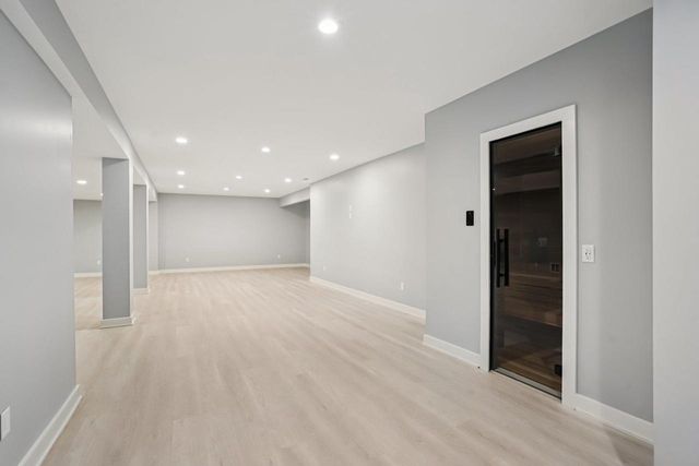 320 Oakbrook Drive, Wisconsin Dells, WI 53965