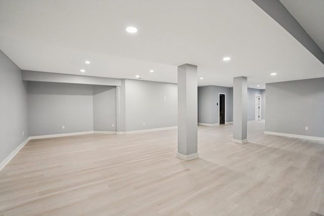 320 Oakbrook Drive, Wisconsin Dells, WI 53965