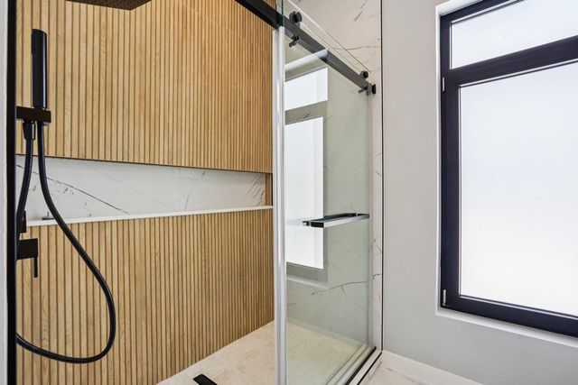 320 Oakbrook Drive, Wisconsin Dells, WI 53965