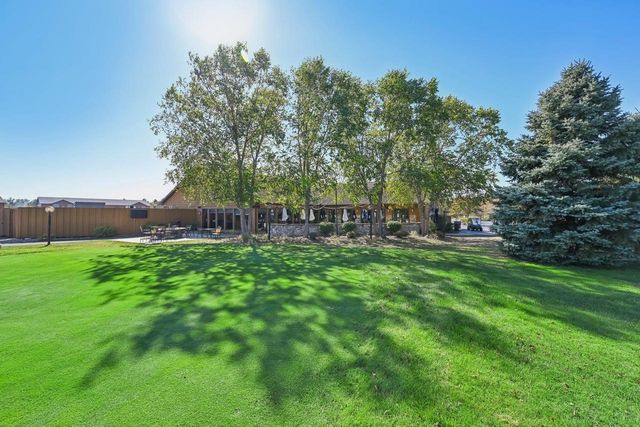 320 Oakbrook Drive, Wisconsin Dells, WI 53965