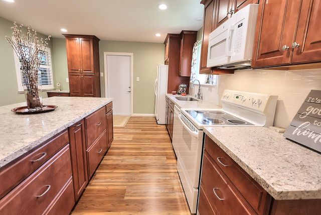 6716 Ellsworth Cir, Fair Oaks, CA 95628