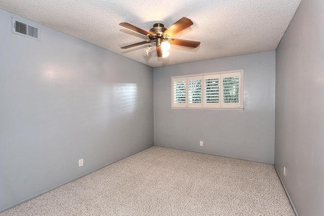6716 Ellsworth Cir, Fair Oaks, CA 95628