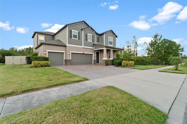 3123 HILLIARD DR, Wesley Chapel, FL 33543