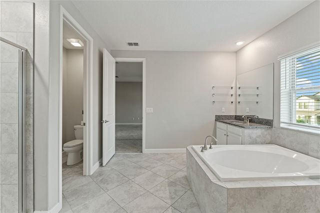 3123 HILLIARD DR, Wesley Chapel, FL 33543