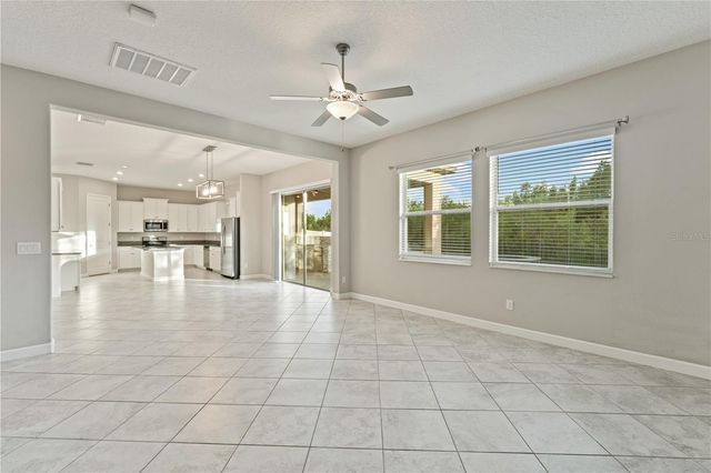 3123 HILLIARD DR, Wesley Chapel, FL 33543