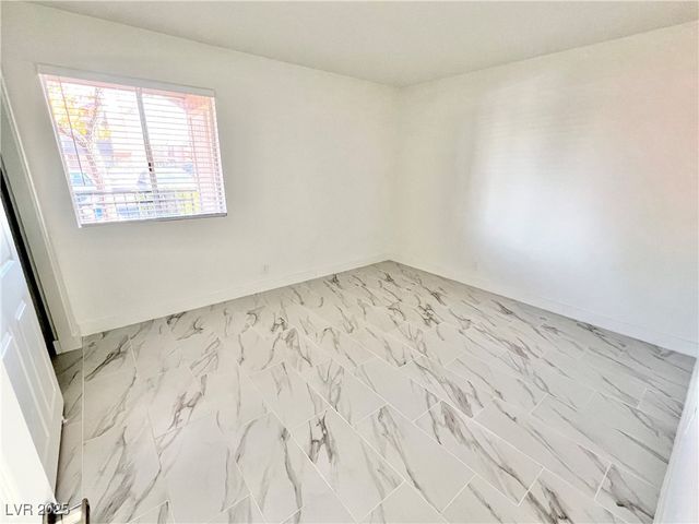 5161 River Glen Drive 147, Las Vegas, NV 89103