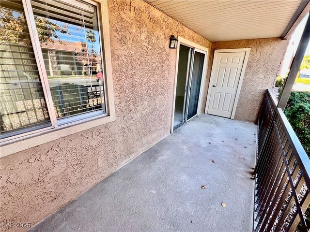 5161 River Glen Drive 147, Las Vegas, NV 89103