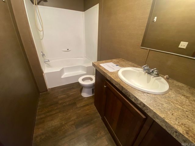 964 Grange Road, Cave City, AR 72521