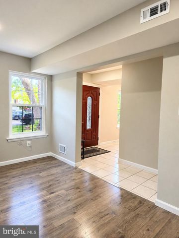 14411 SUMMERTON LN, Woodbridge, VA 22193