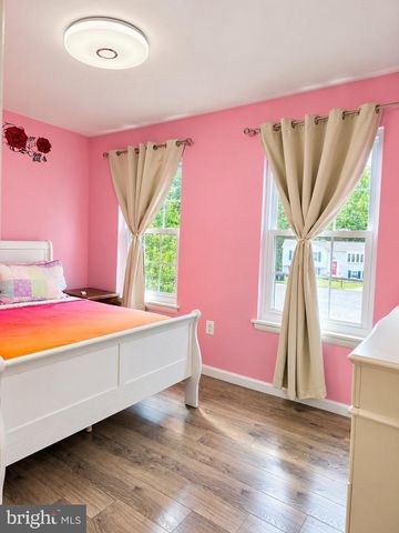 14411 SUMMERTON LN, Woodbridge, VA 22193