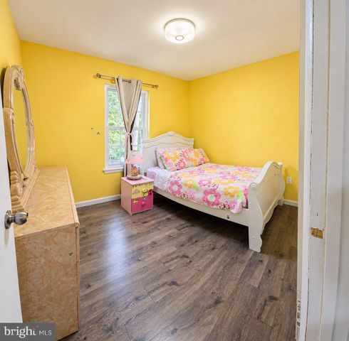 14411 SUMMERTON LN, Woodbridge, VA 22193