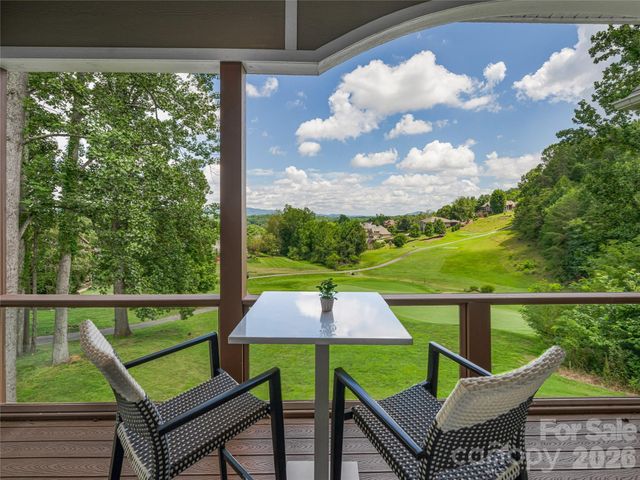 143 Gracie Lane, Mills River, NC 28759