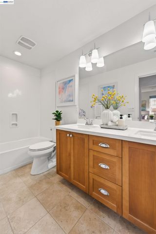 43147 Calle Sagrada, Fremont, CA 94539