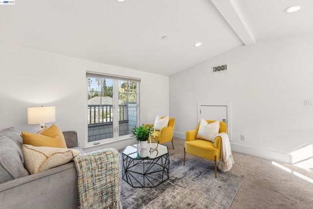 43147 Calle Sagrada, Fremont, CA 94539