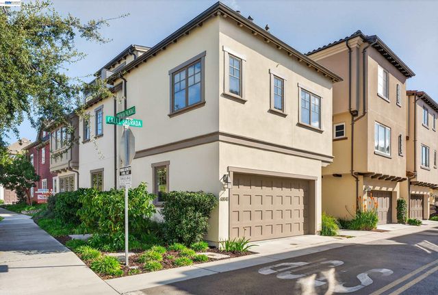 43147 Calle Sagrada, Fremont, CA 94539