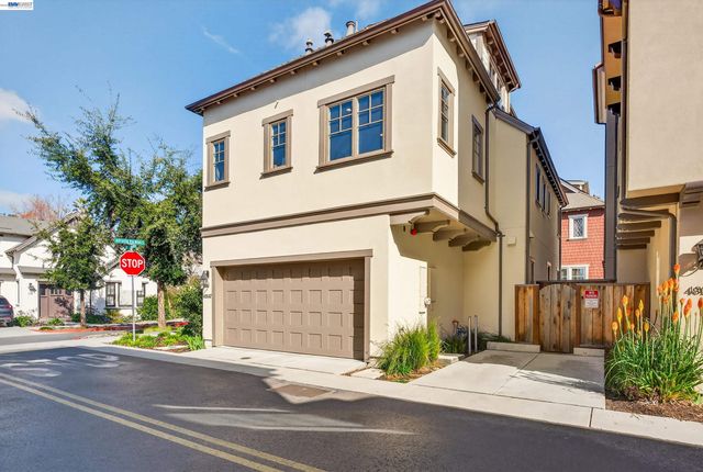 43147 Calle Sagrada, Fremont, CA 94539